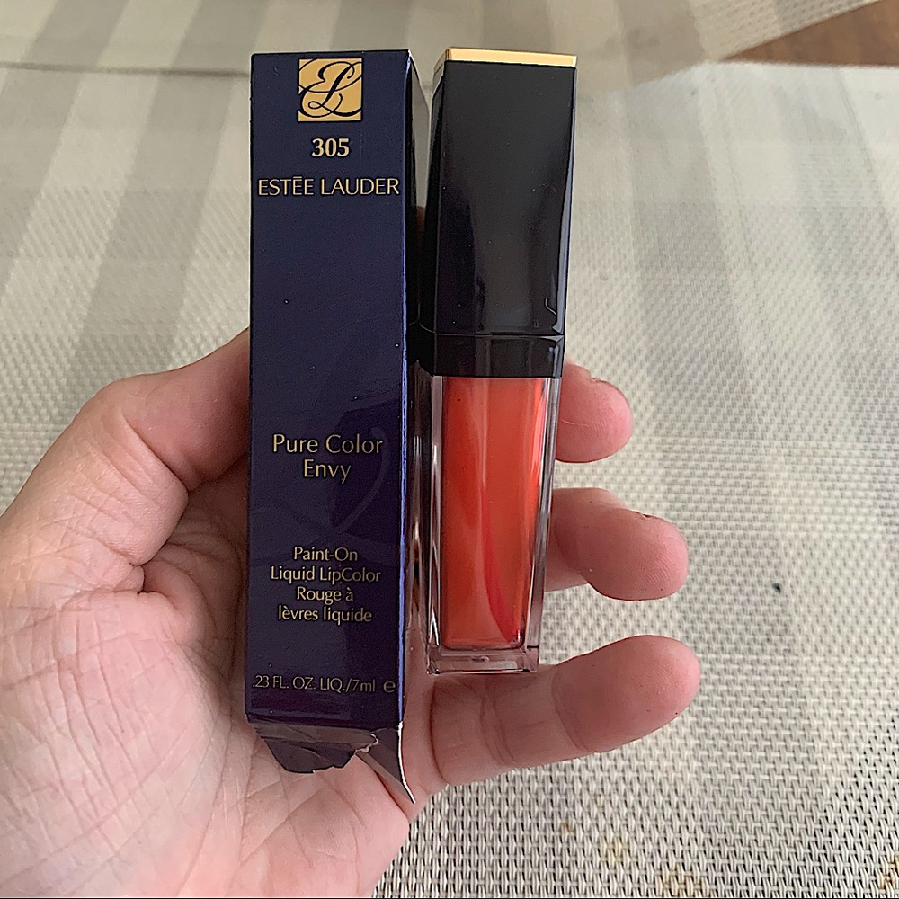 Estée Lauder #305 pure color envy liquid lip color